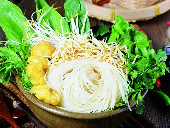 鑫枫林砂锅麻辣烫